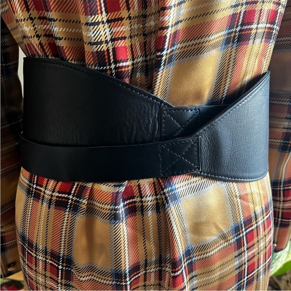 Michael Kors belt - Picture 2 of 7